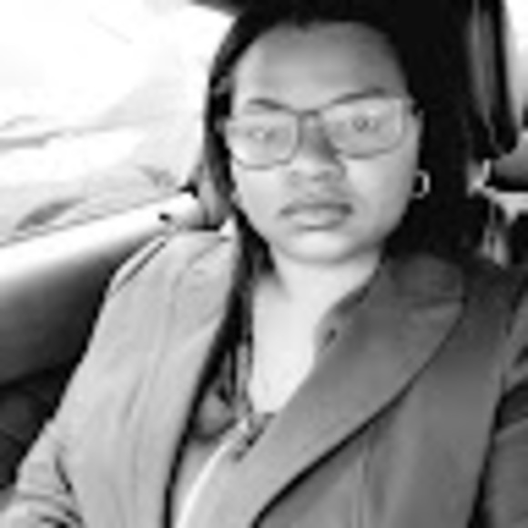 Meet your Posher, Shakira - Picture 1 of 1